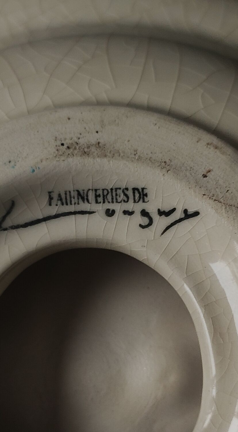 Round beige ashtray in crackled earthenware from Longwy/signed