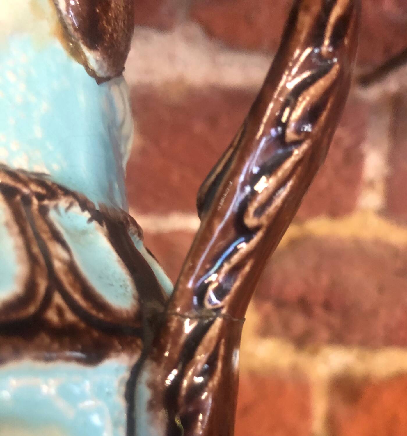 Pichet en barbotine Nimy