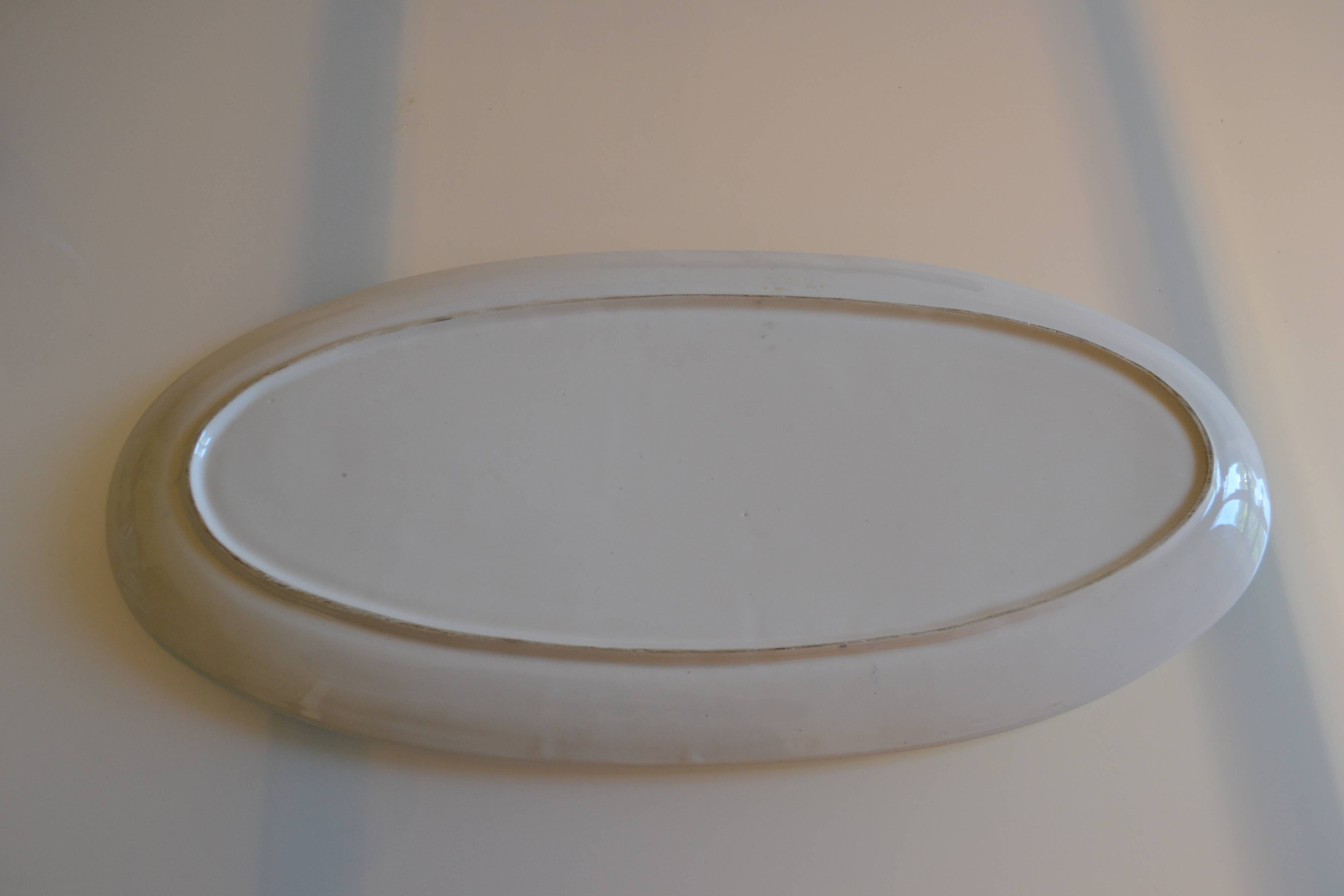 Paulette Quinson (1899-1984) Marseille Fish dish signed 55x26 cm