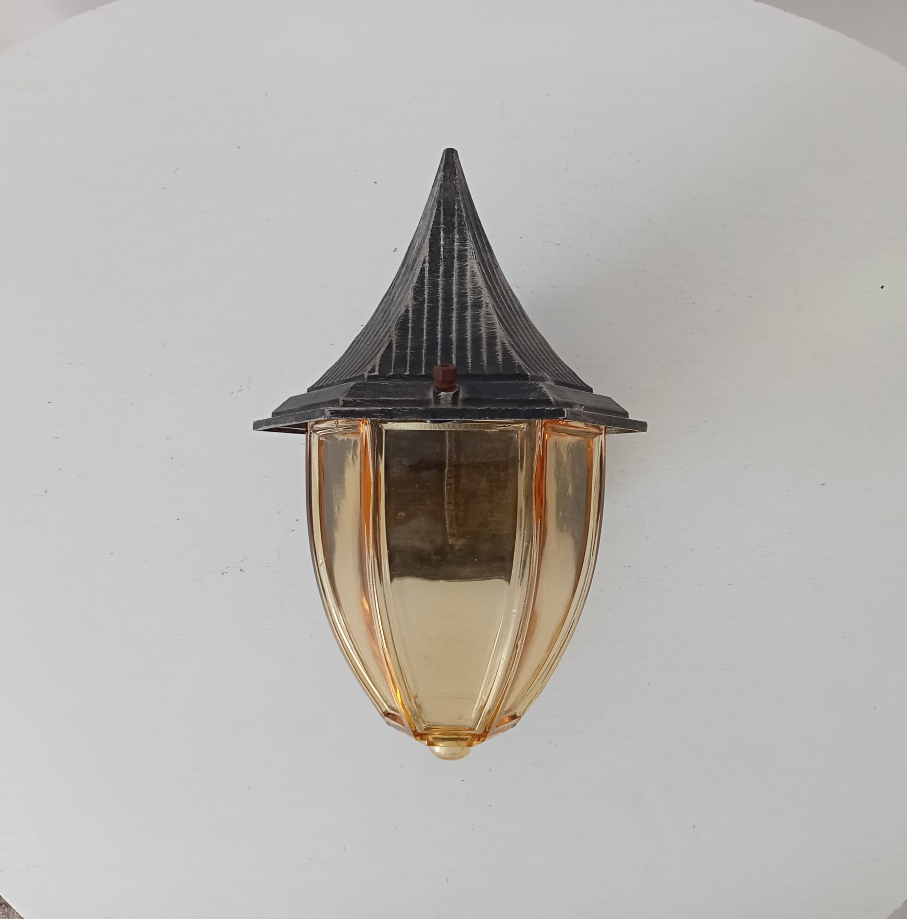 Vintage Italian wall light from the 50s