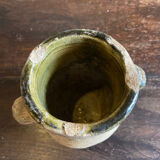 Earthen pot