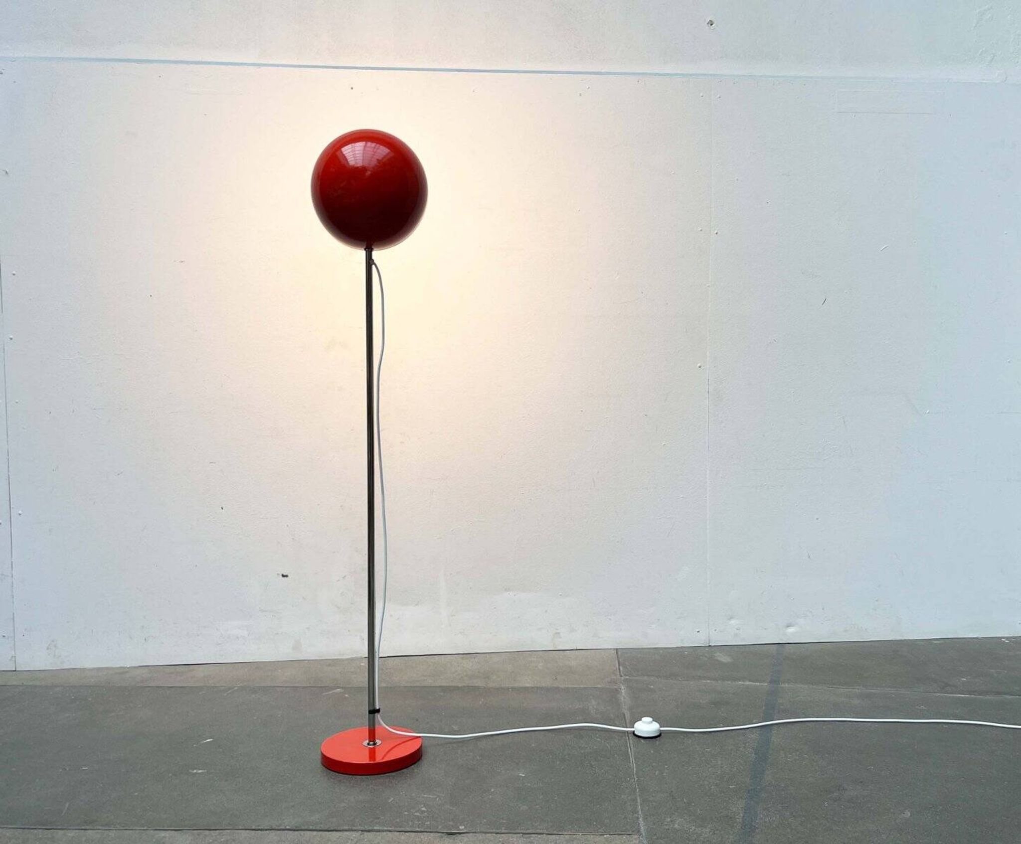 Lampadaire Éclipse Space Age Moderne du Milieu du Siècle, Allemagne, années 1960