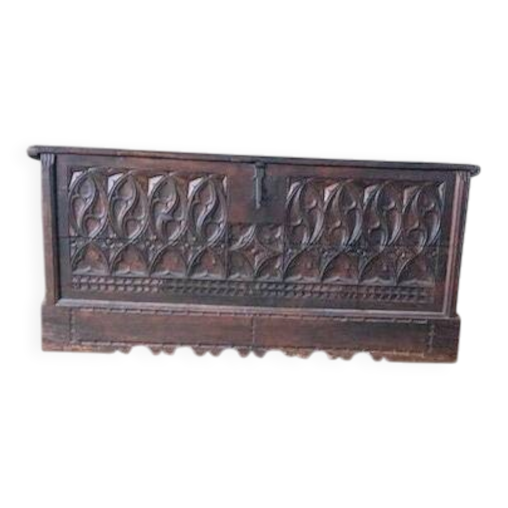 Coffre-bureau sculpté, style gothique, XVII-XIX ème suècle