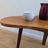 Restored vintage varnished wood bean-shaped tripod table