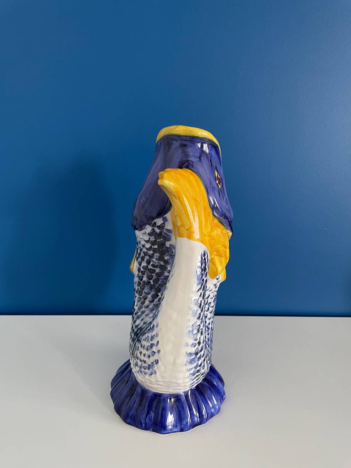 Slush ceramic fish vase