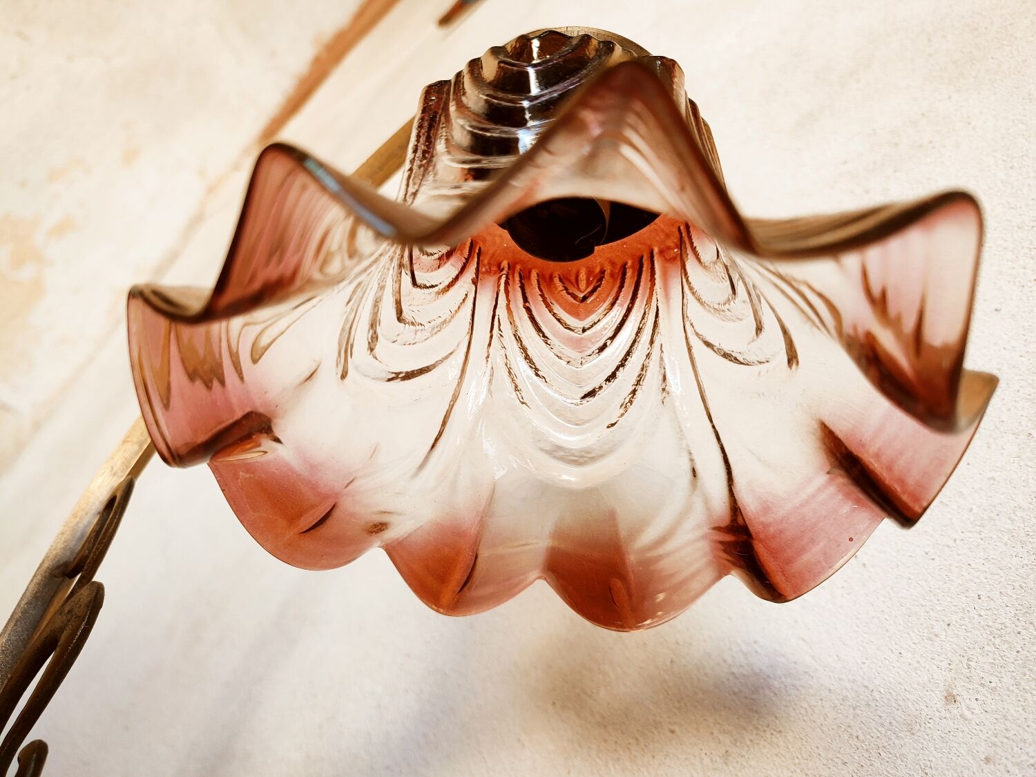 Art Nouveau style table lamp