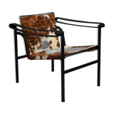 LC1 armchair by Le Corbusier and Charlotte Perriand for Cassina