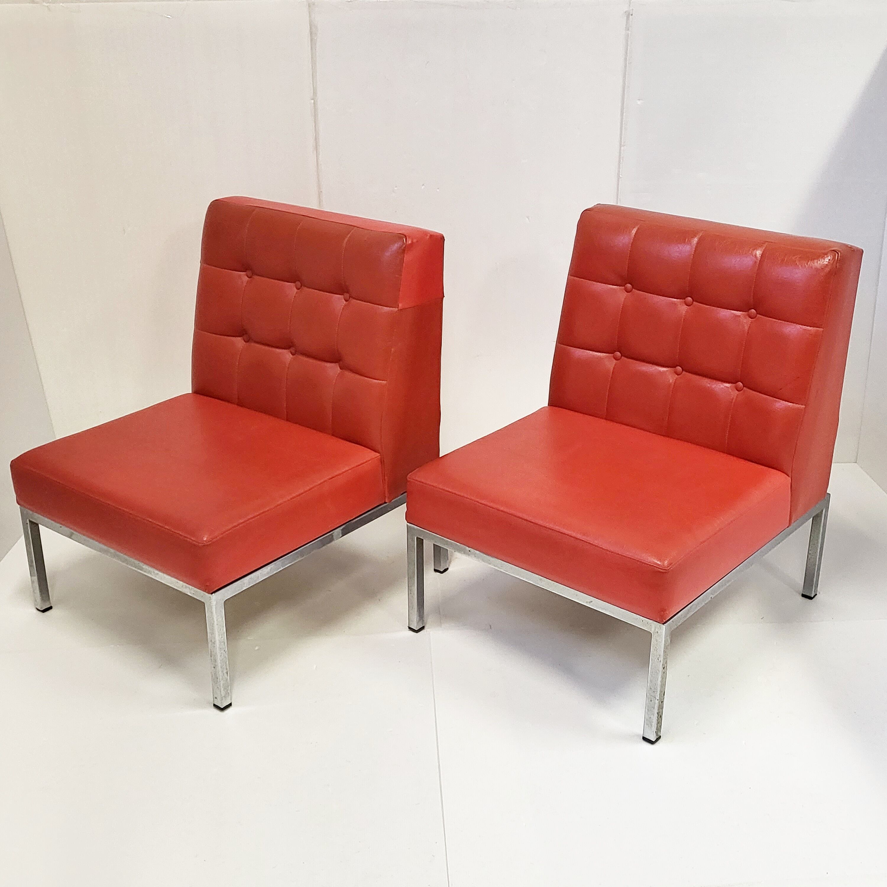 Suite of 3 vintage heaters forming a sofa