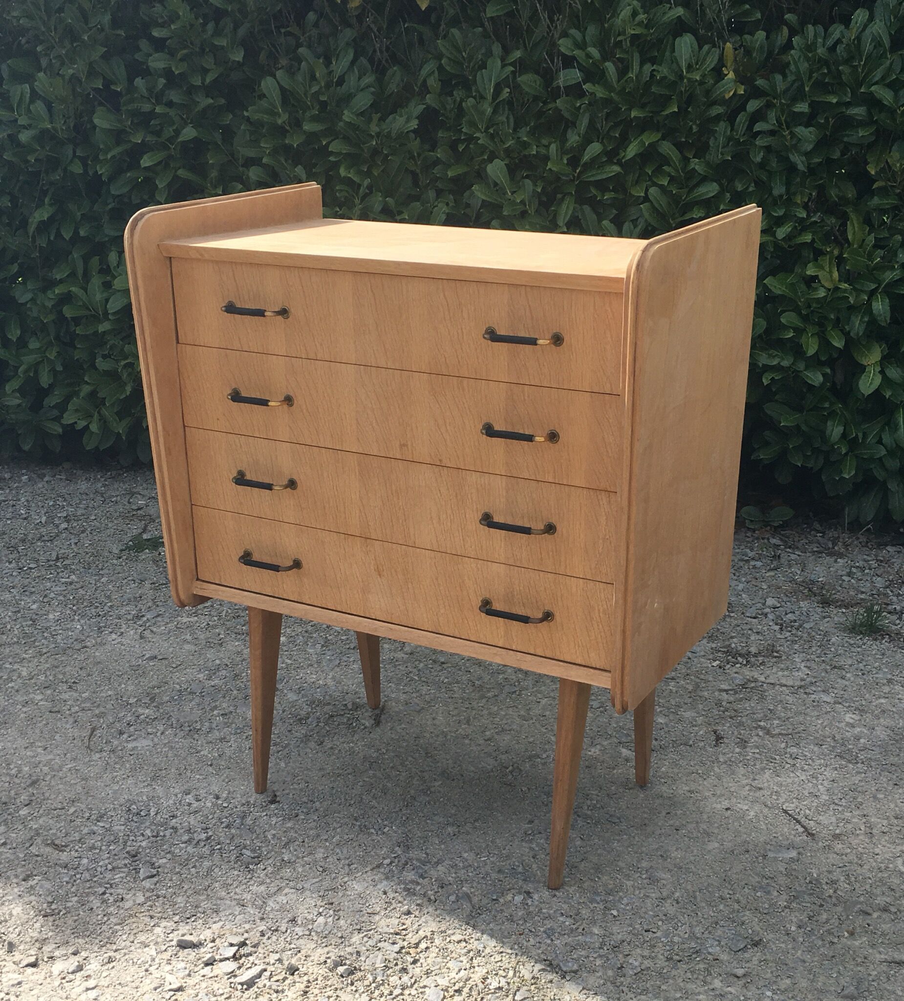 Vintage chest of drawers 4 drawers