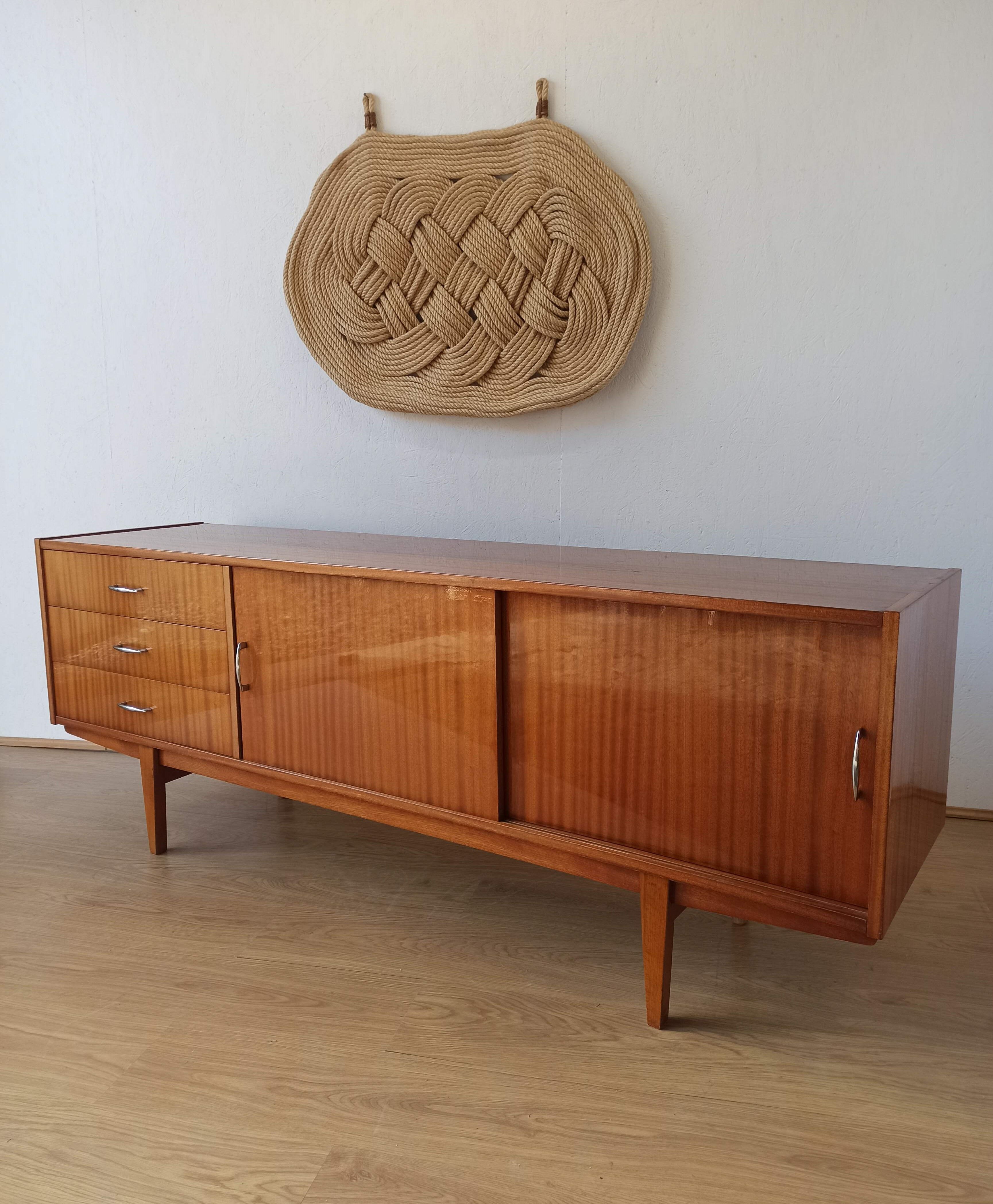 Enfilade moderniste des années 1970