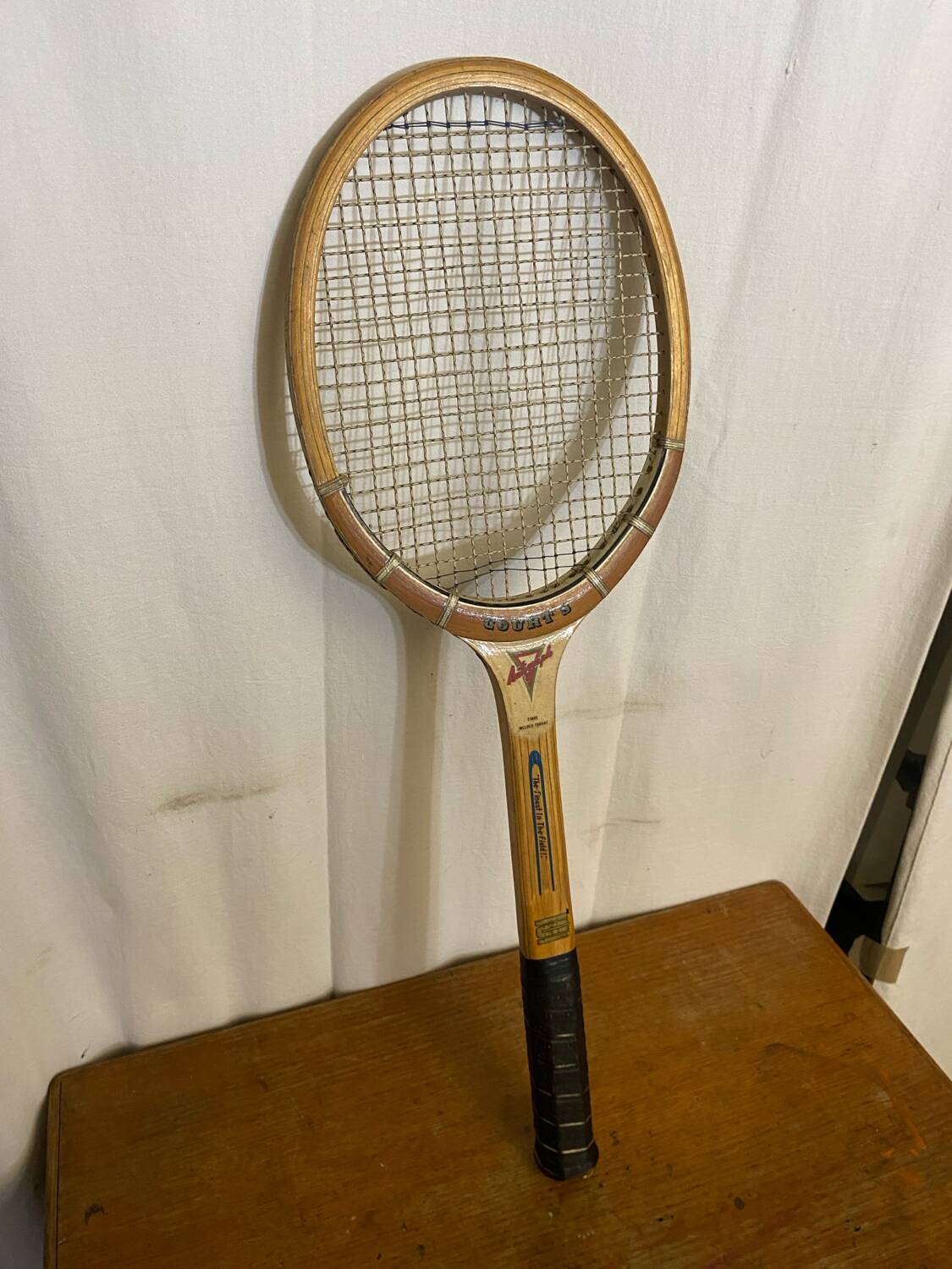 Vintage AUTOGRAPH Court S Wooden Tennis Racket