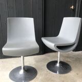 Paire de chaises en polypropylène Erik Bjorsen