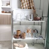 Vintage dessert table