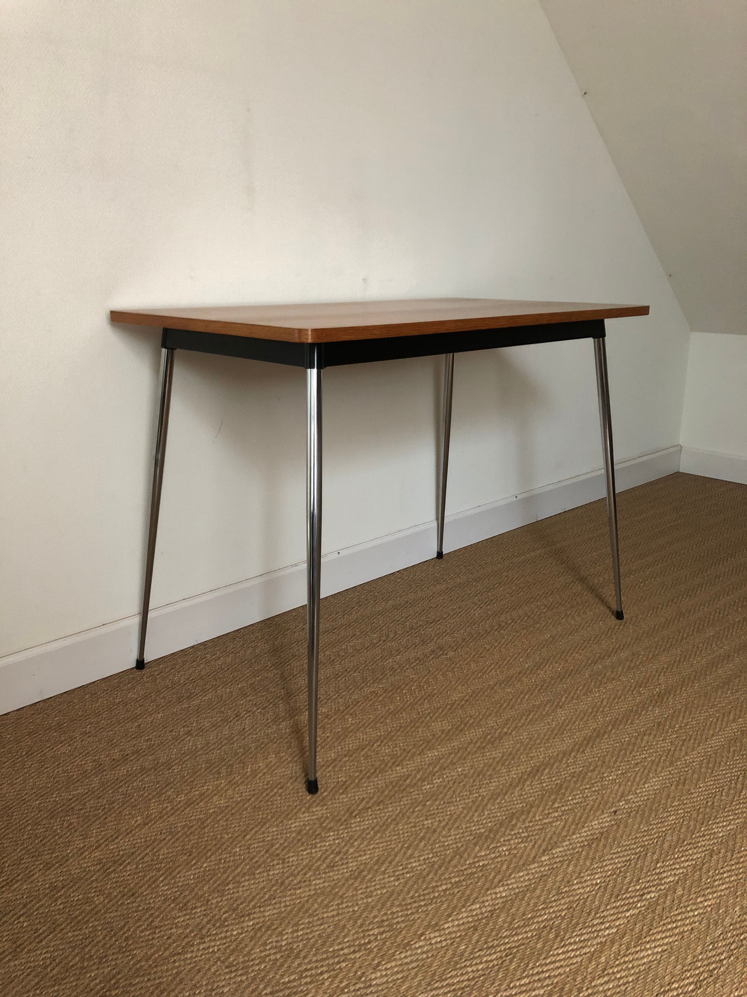 Table vintage