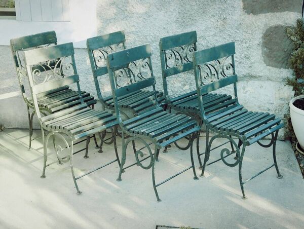 Salon de jardin 6 chaises dit de Vichy ? Art nouveau 1880 ?