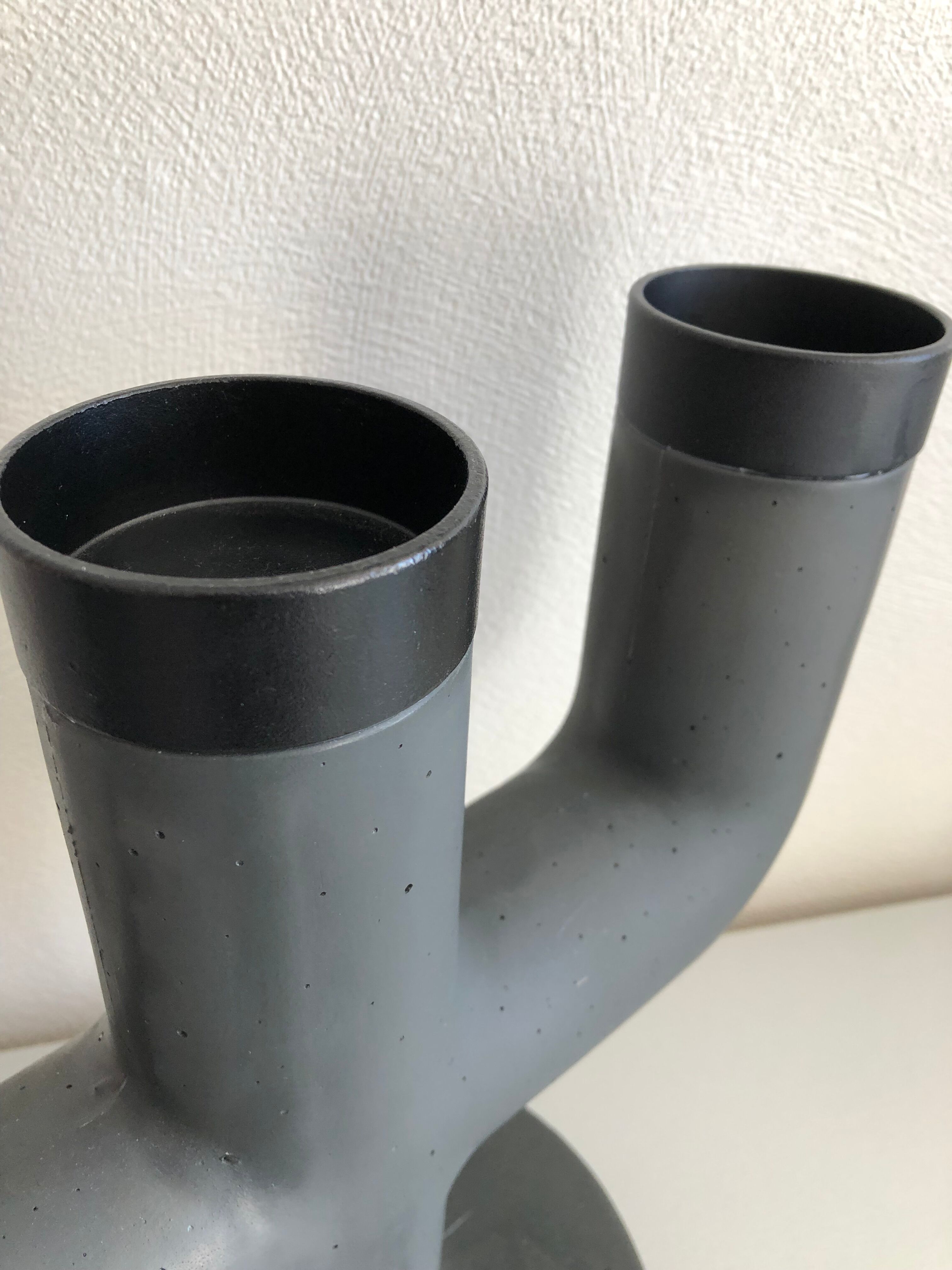 Candlestick by Weight Here de Kibisi