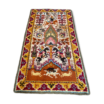 Duo de tapis anciens en laine orientaux