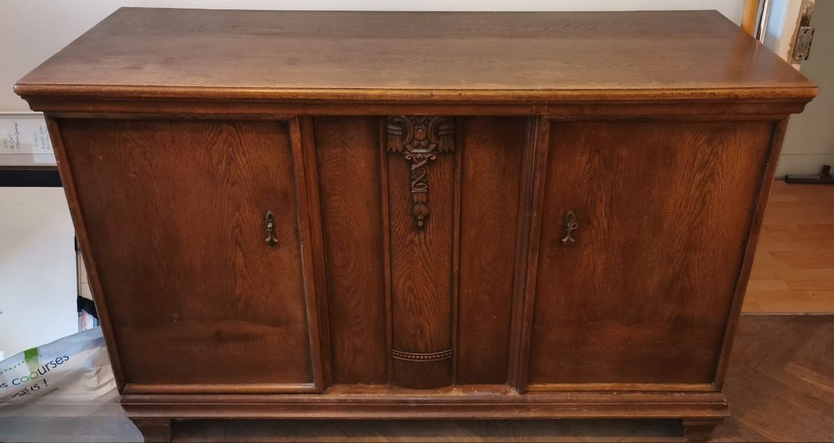 1930s Art Deco sideboard in solid oak