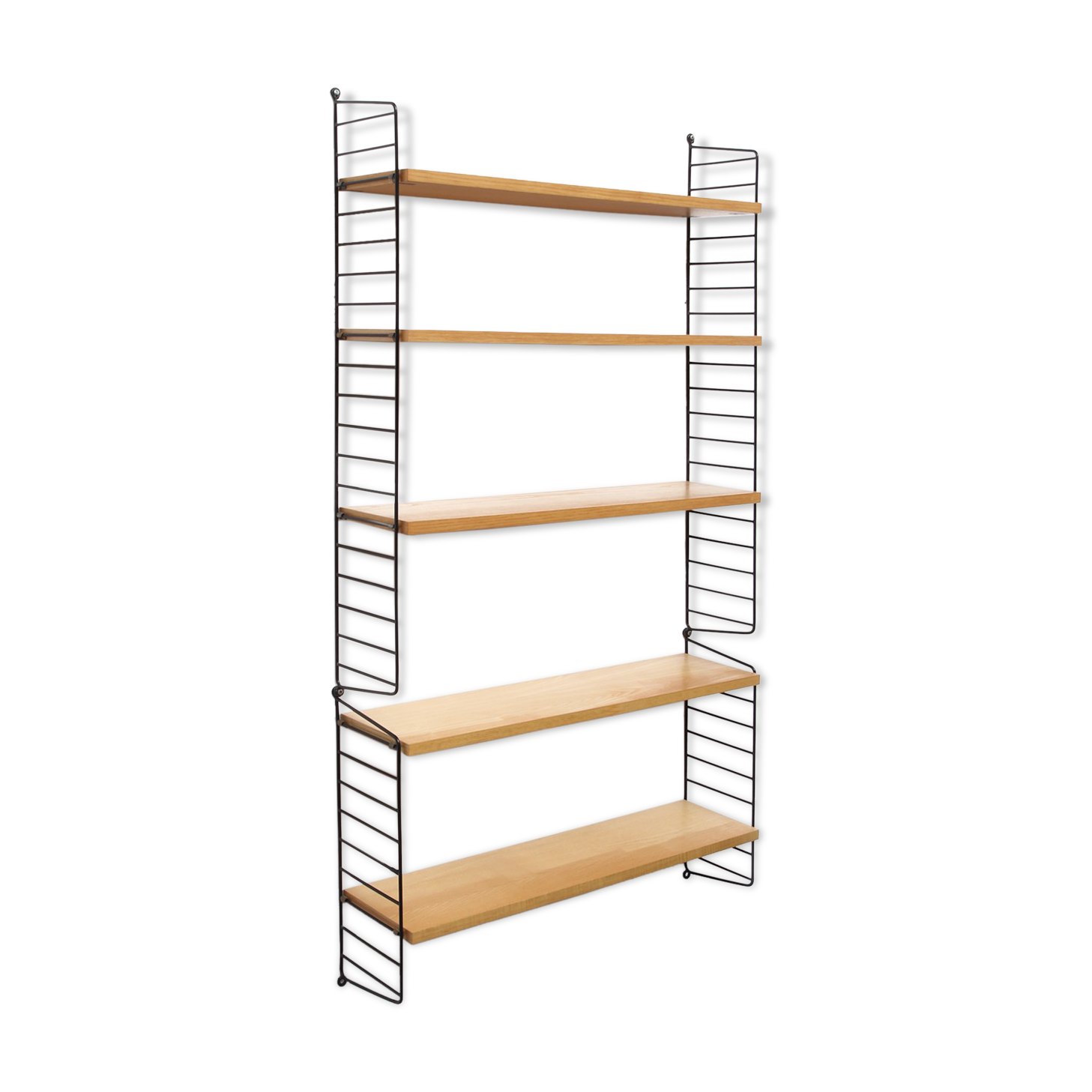 1960s wall unit in ash with 5 shelves, Nisse Strinning