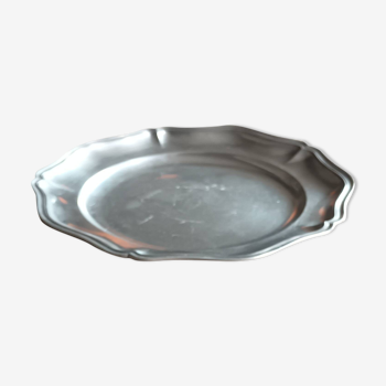 Pewter dish