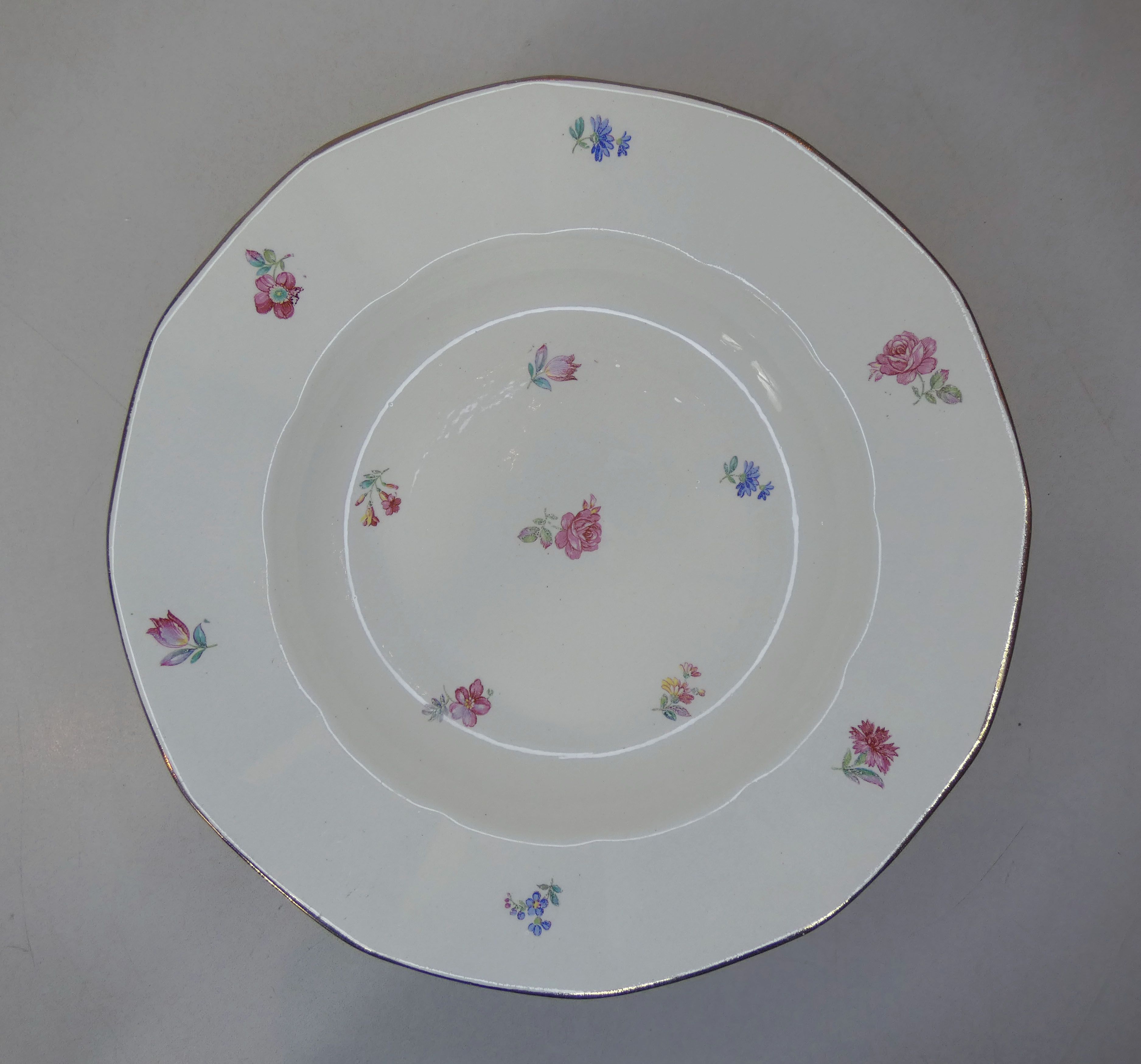 Sarreguemines 6 hollow plates decoration flowers and vintage gold