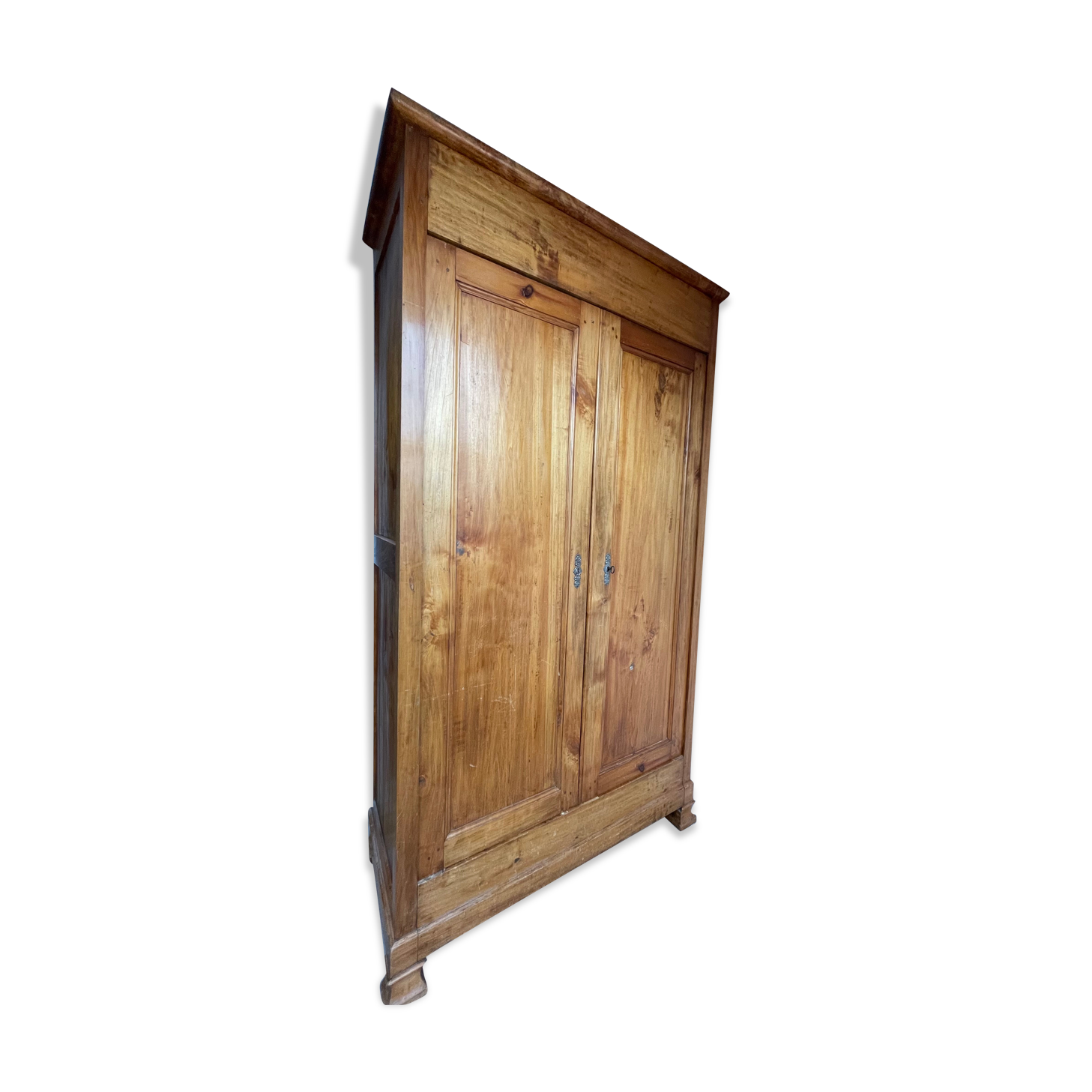 Solid wood cabinet
