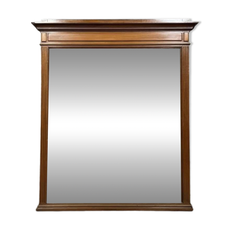 Miroir rectangulaire de style Louis XVI en noyer vers 1880