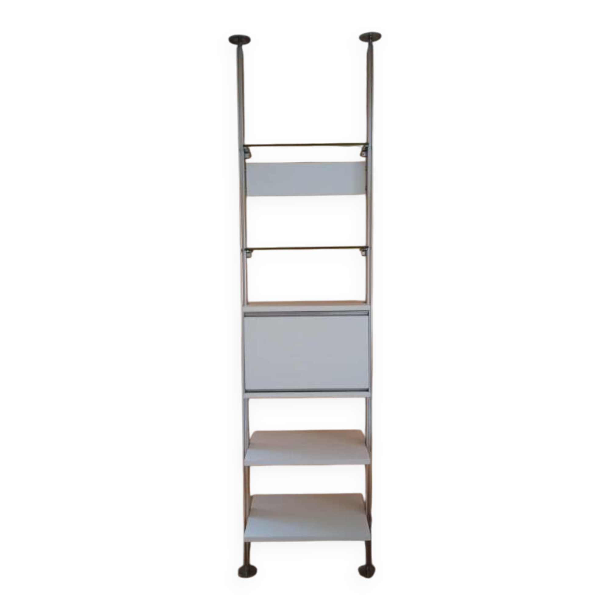 EFA wall shelves system-Design Gorges Friedman – "Potelets" range