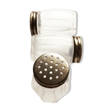 3 table salt shakers in crystal and silver-plated metal