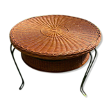 Coffee table with rattan chest