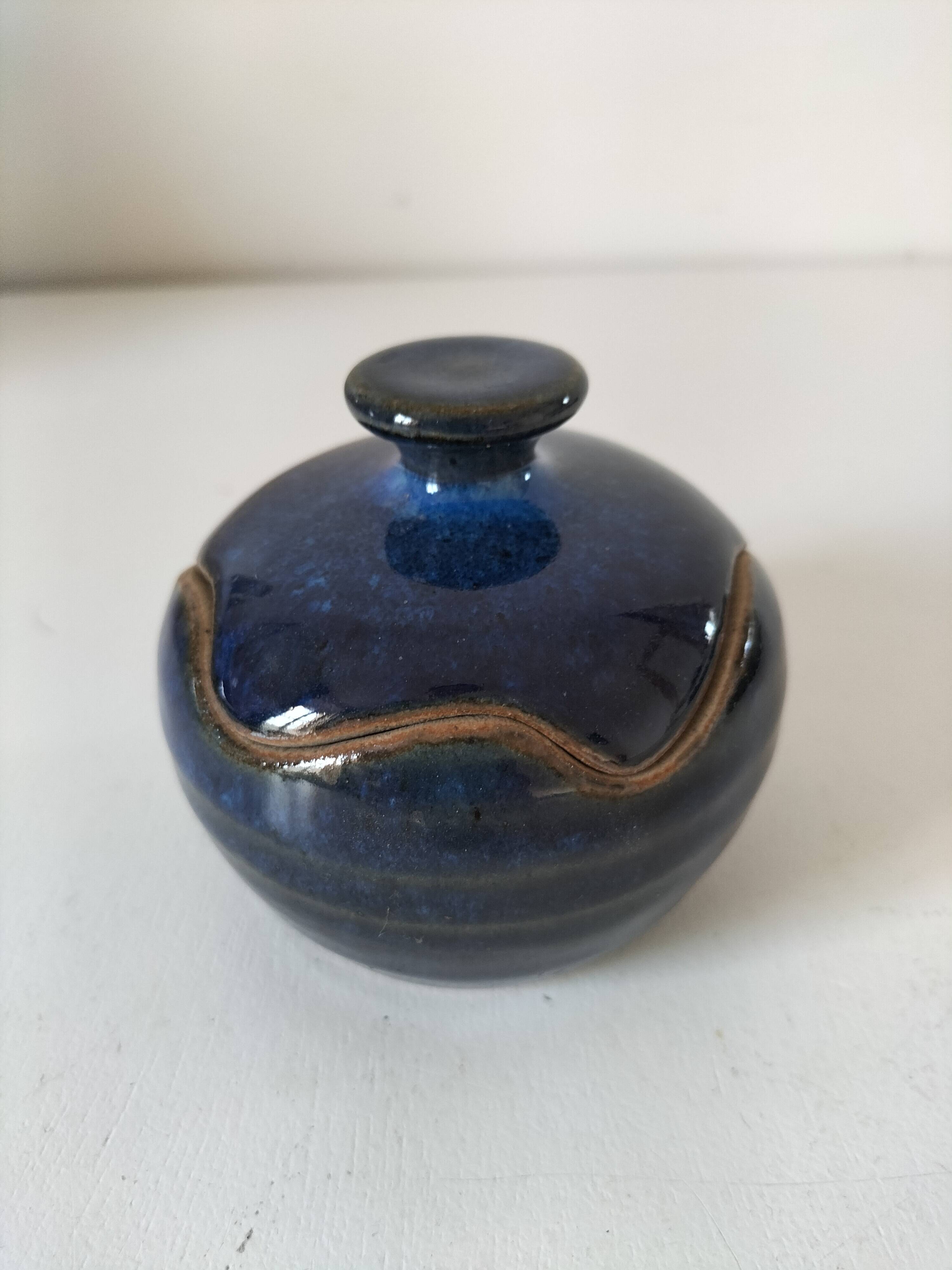 Midnight blue glazed stoneware box – workshop piece, signed