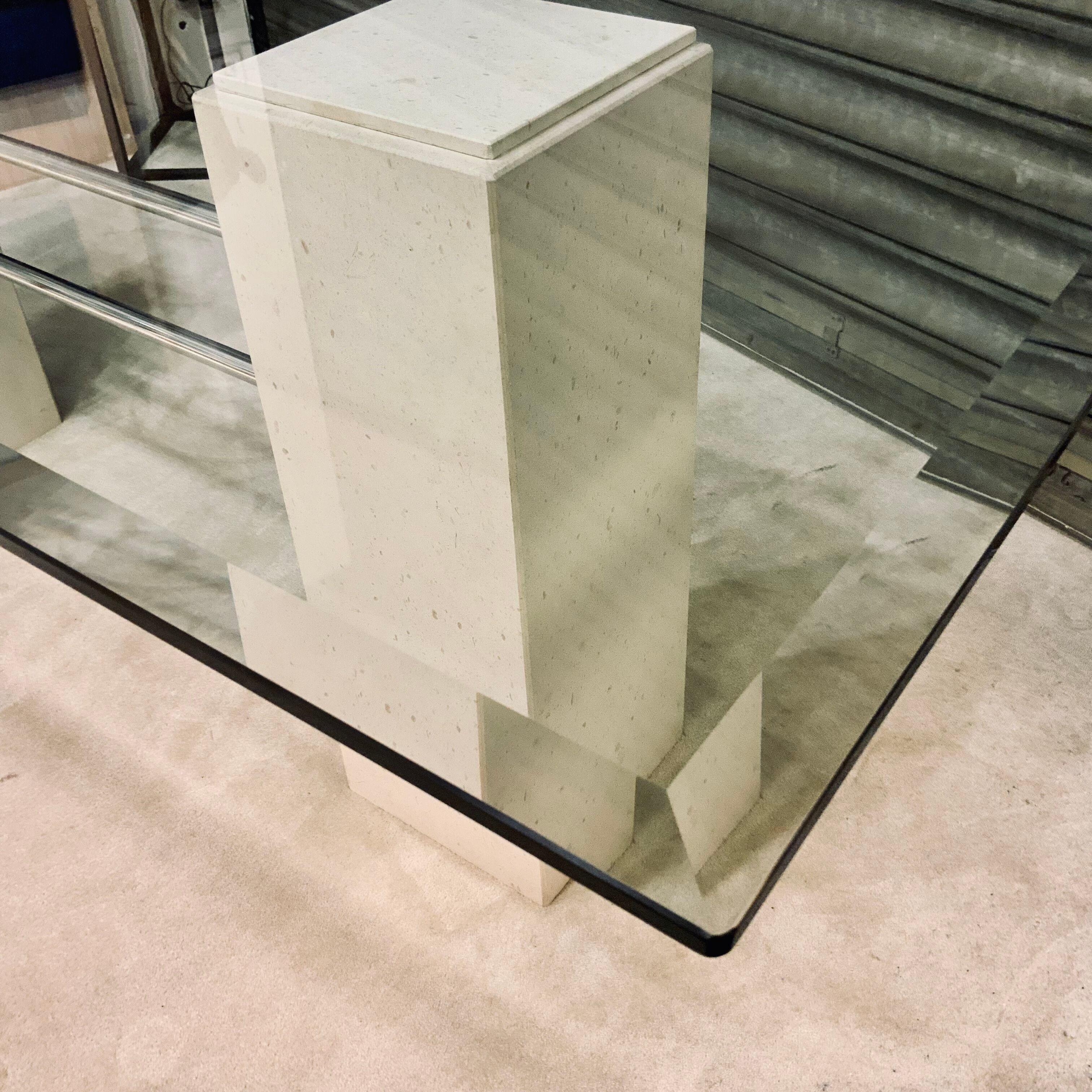 Dining table 1970/80 in travertine