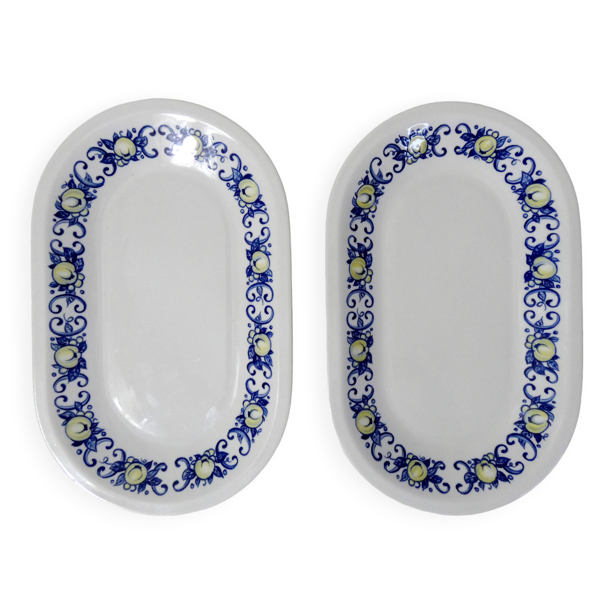2 Villeroy & Boch Cadiz dishes
