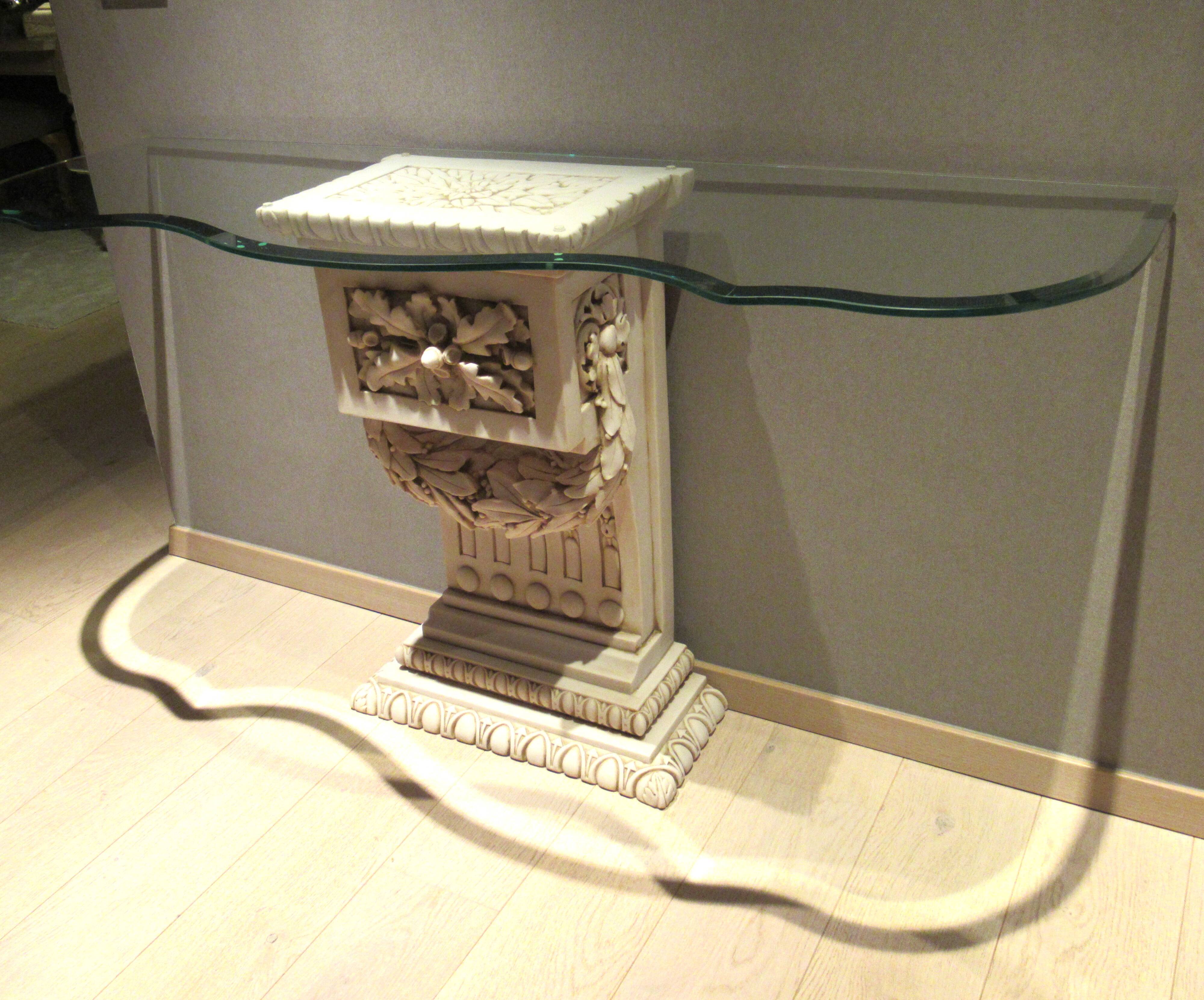 Imperio console with bespoke faceted glass