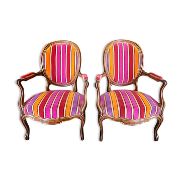 Pair of armchairs louis philippe medaillon walnut of the xix th century