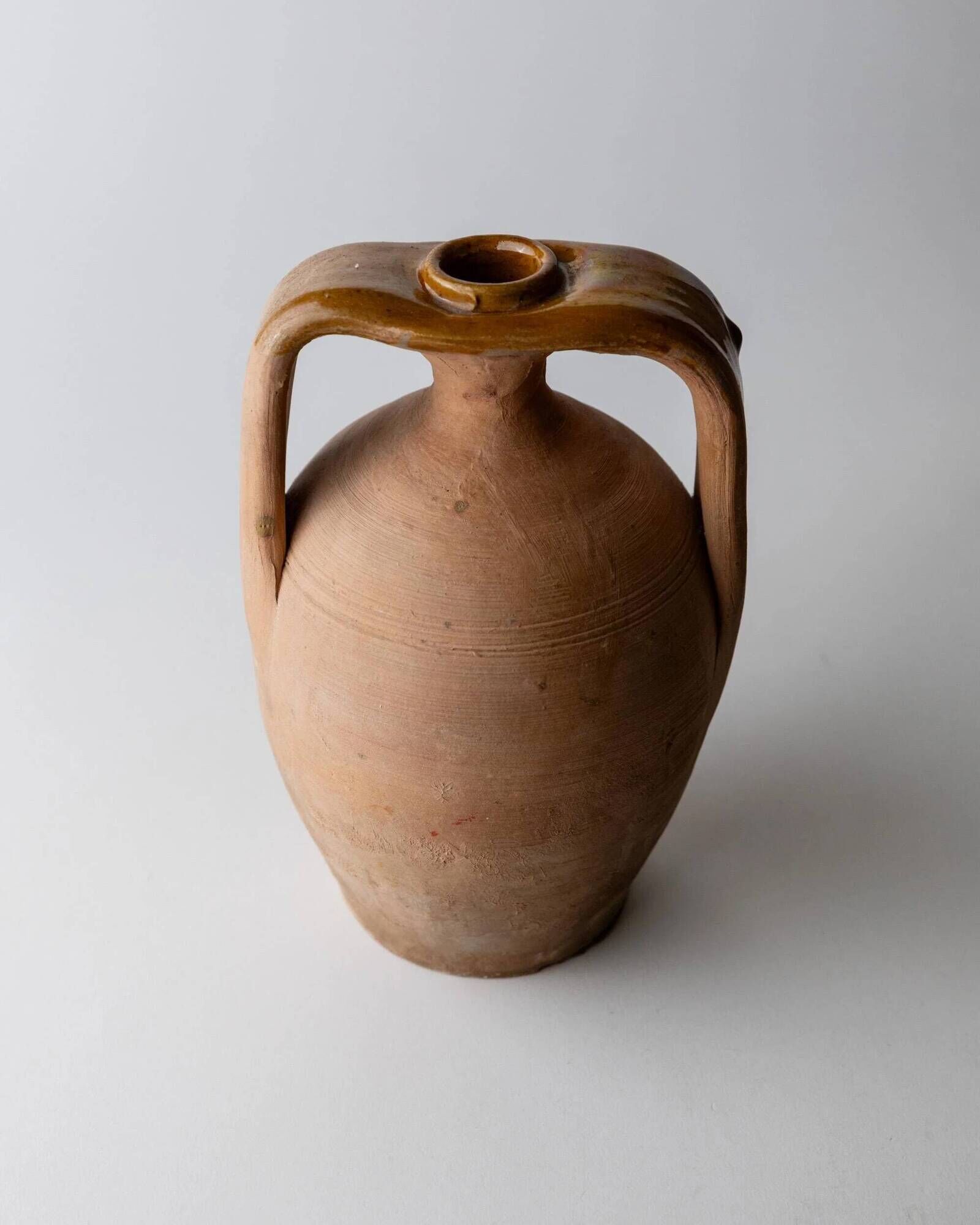 Vintage terracotta amphora vase from the 1930s, handcrafted Italian jug with two handles, fine linear decoration, rustic decoration, gift idea.