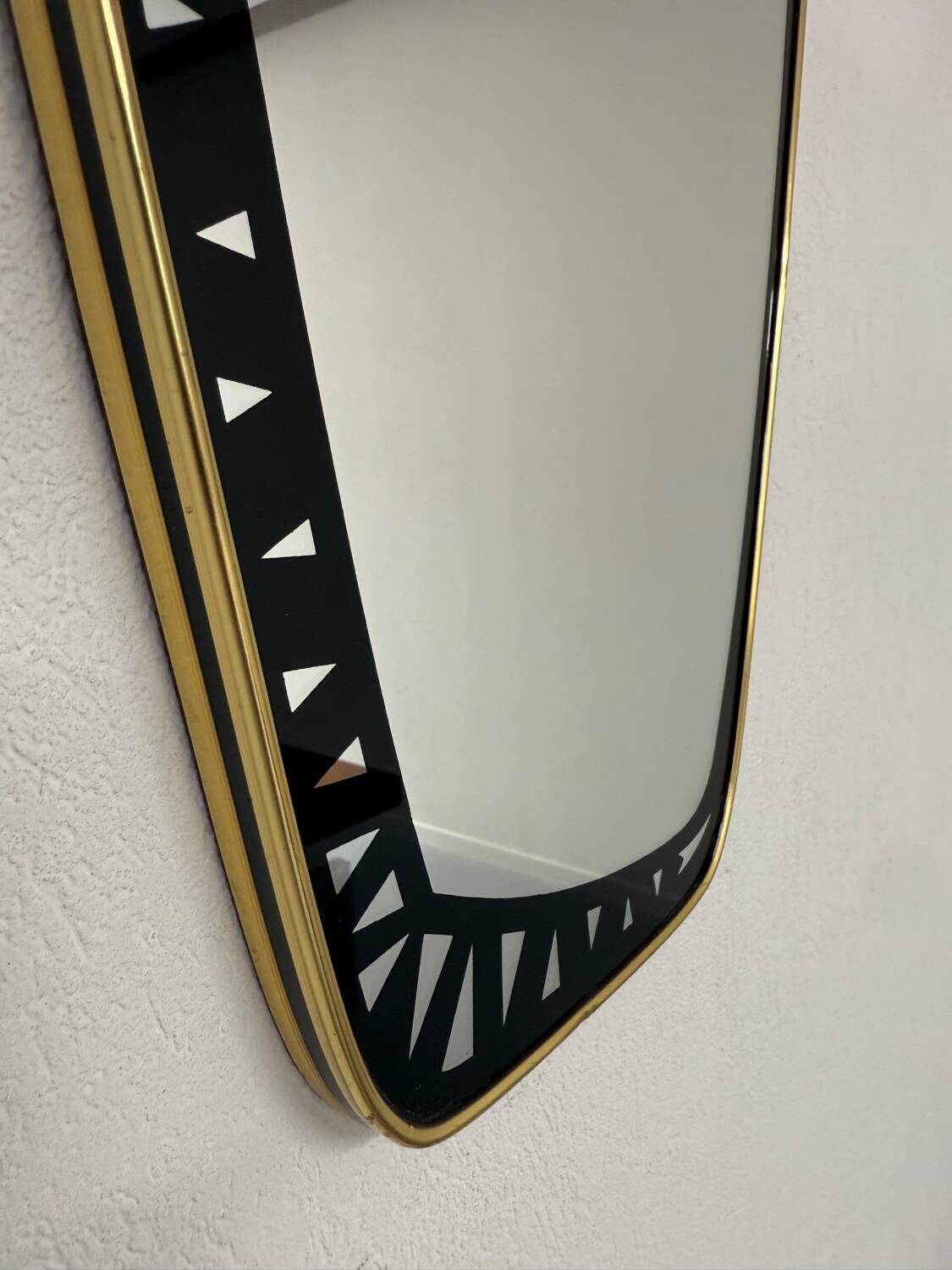 Antique asymmetrical mirror, Italian design by Dorian Tacchini, 1960s