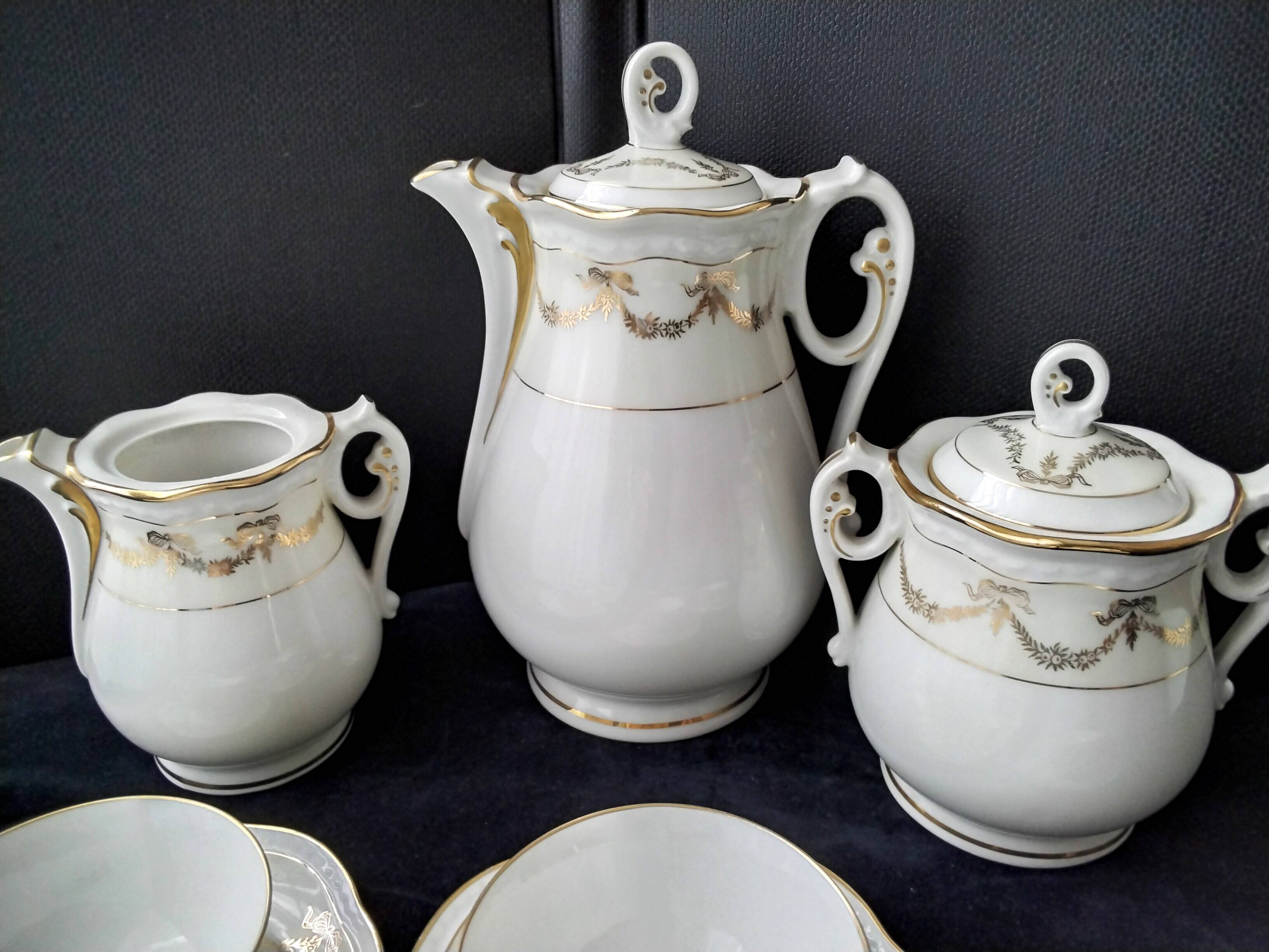 Service à café porcelaine de Limoges Nardon et Lafarge