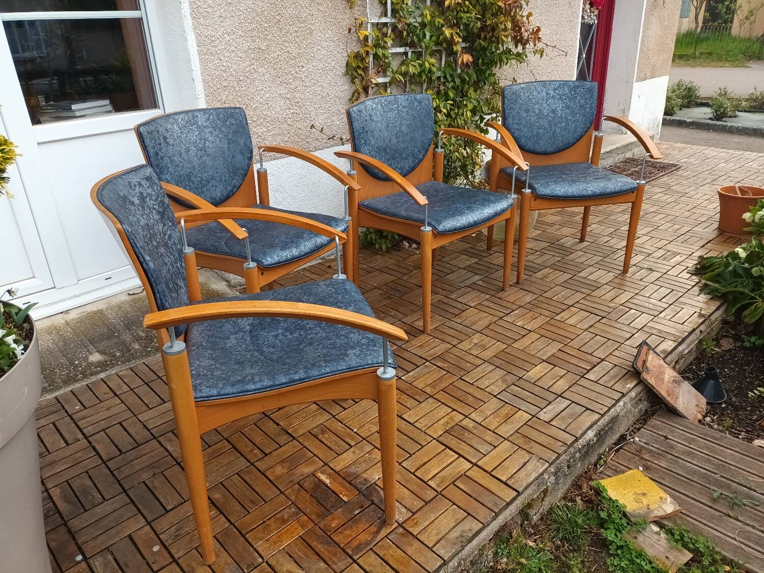 Set of four armchairs