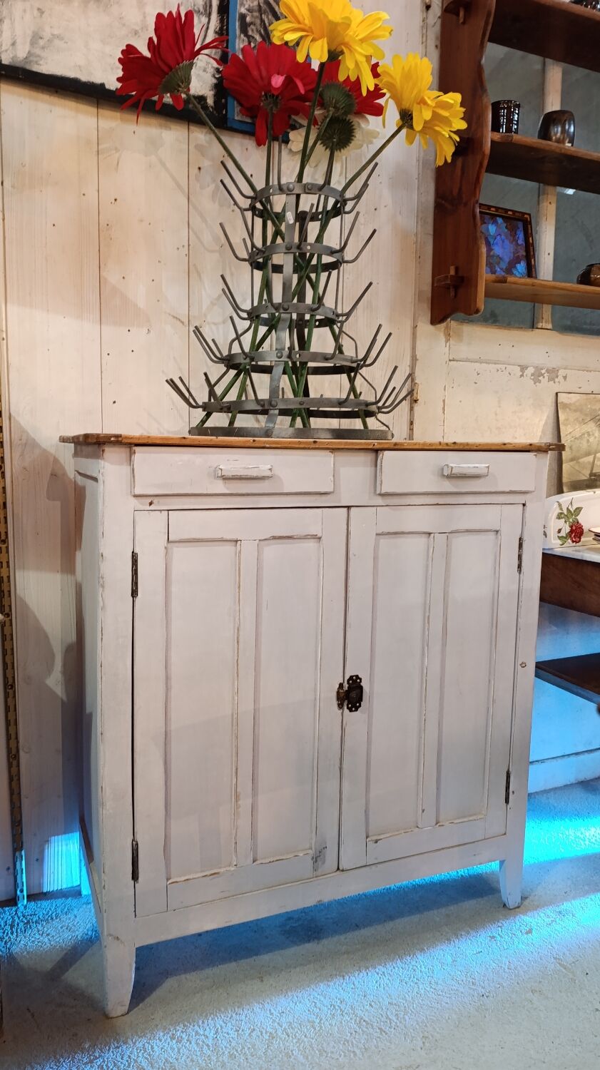 High Parisian buffet