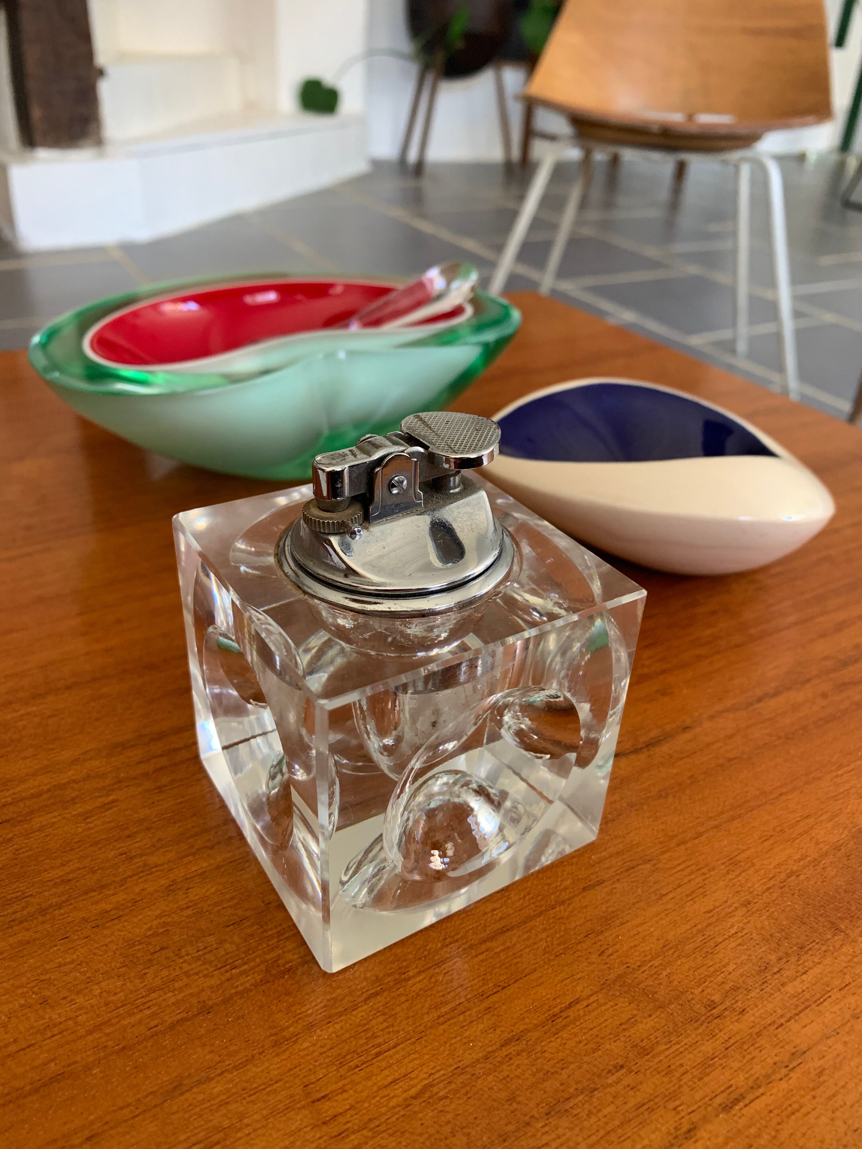 Vintage 70s glass table lighter