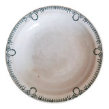 Hollow round faience dish Saint Amand