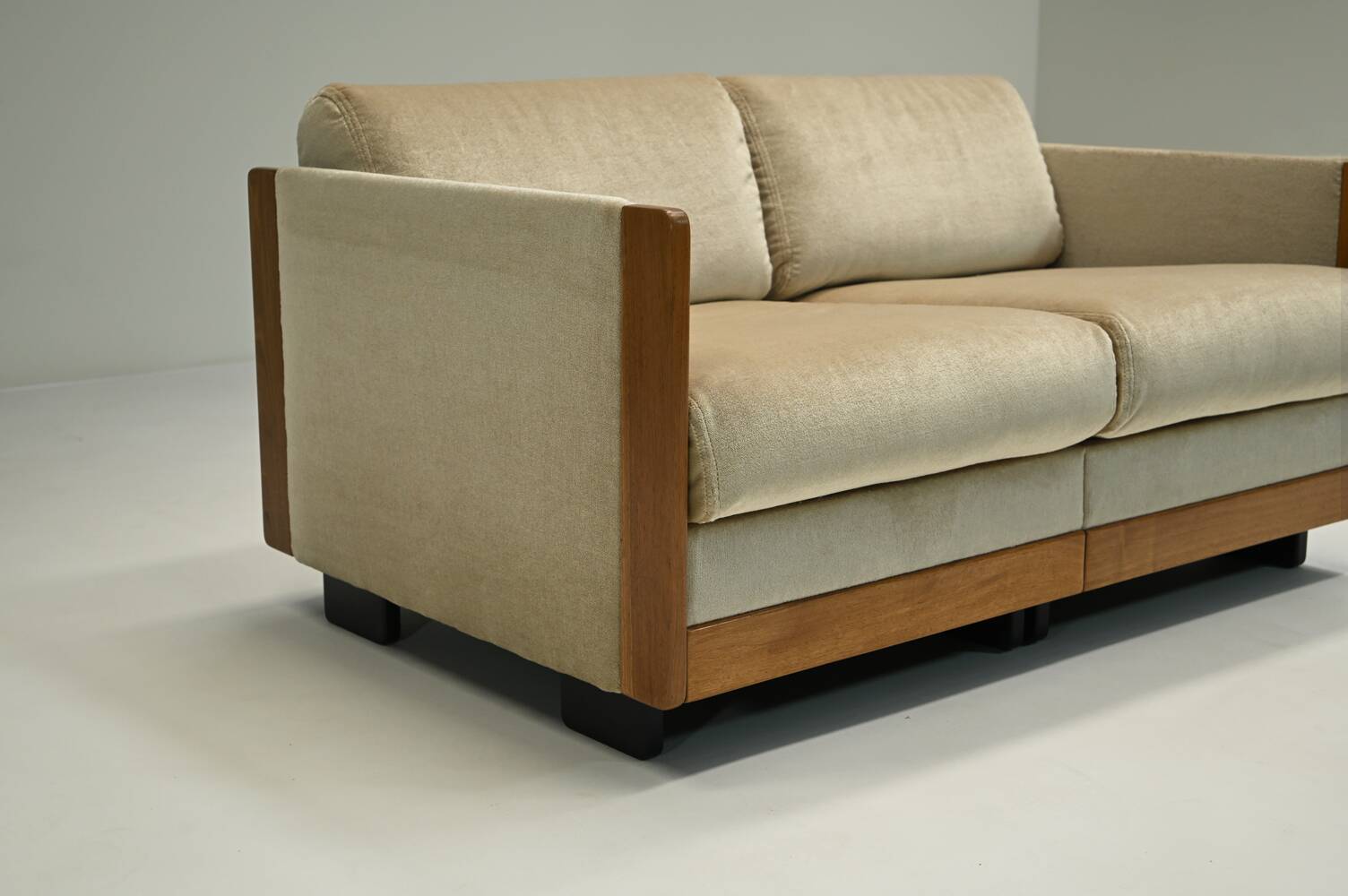 Canapé 920 par Afra & Tobia Scarpa pour Cassina, années 1960, Italie.