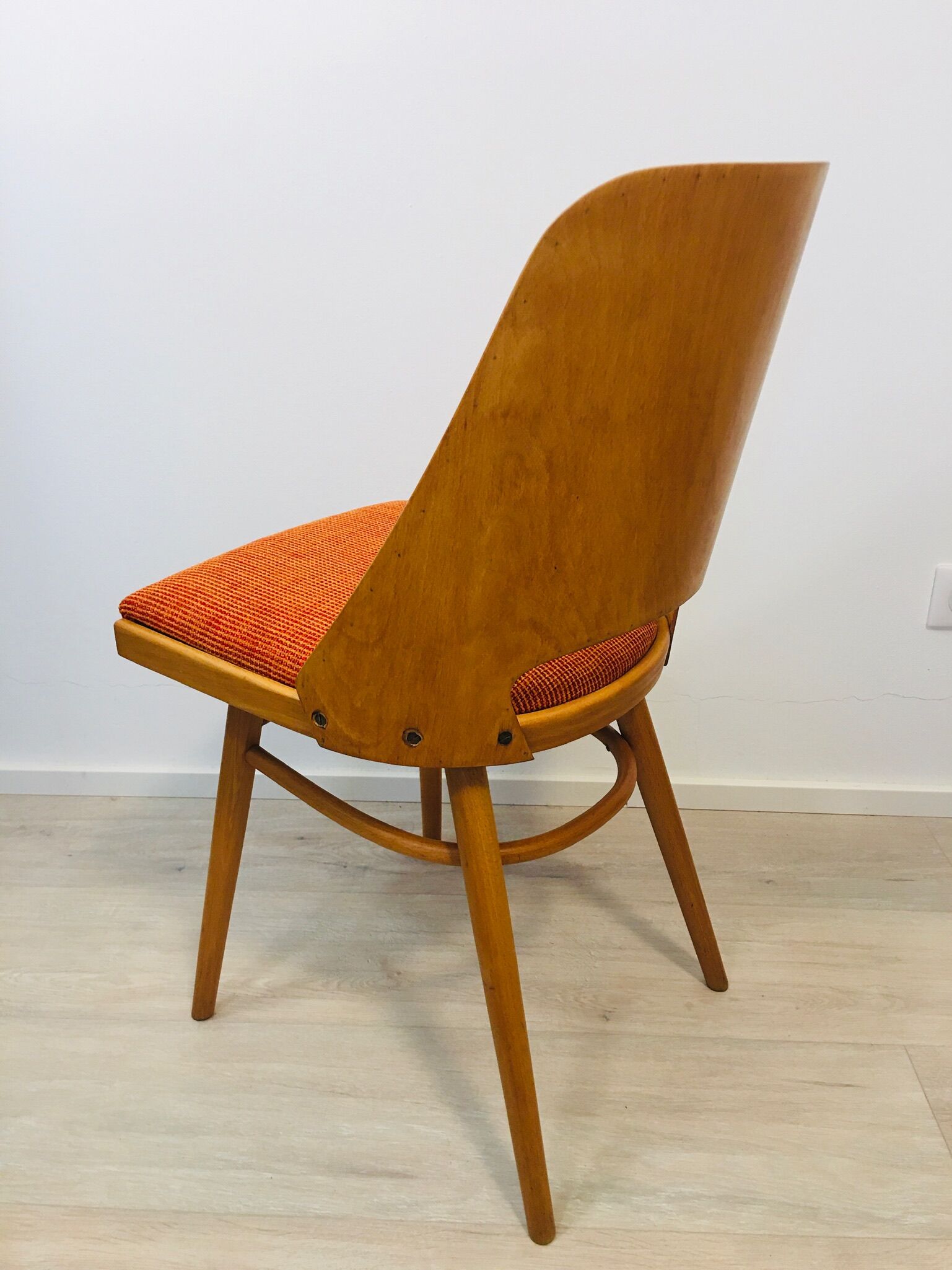 Orange Chair model 514 by Lubomir Hofmann for Ton 1960s