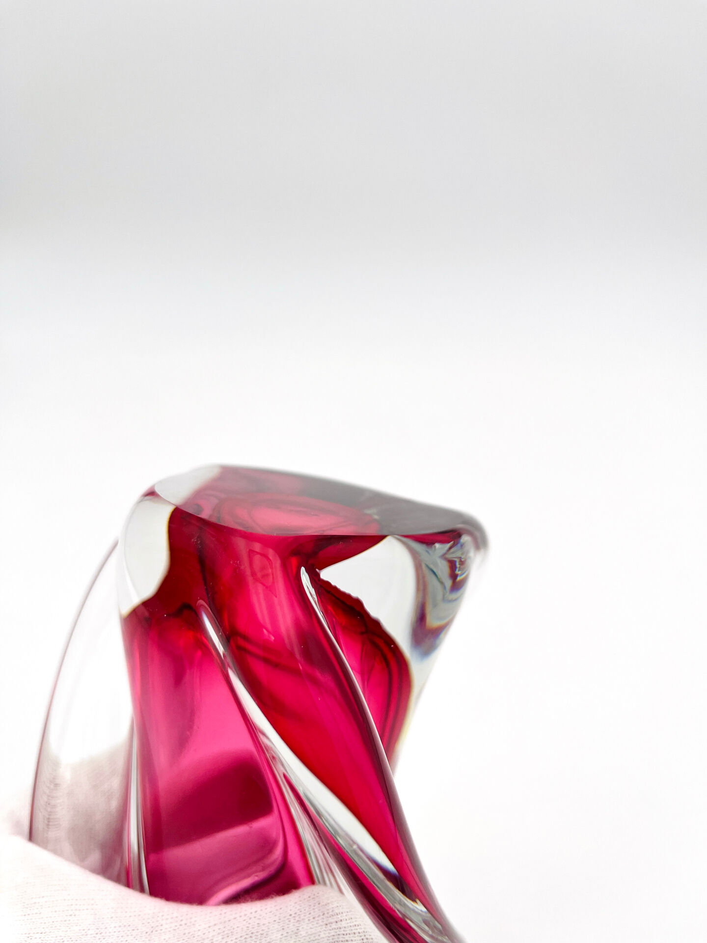 Twisted Murano Vase Sommerso Rose Italian Design 1960s