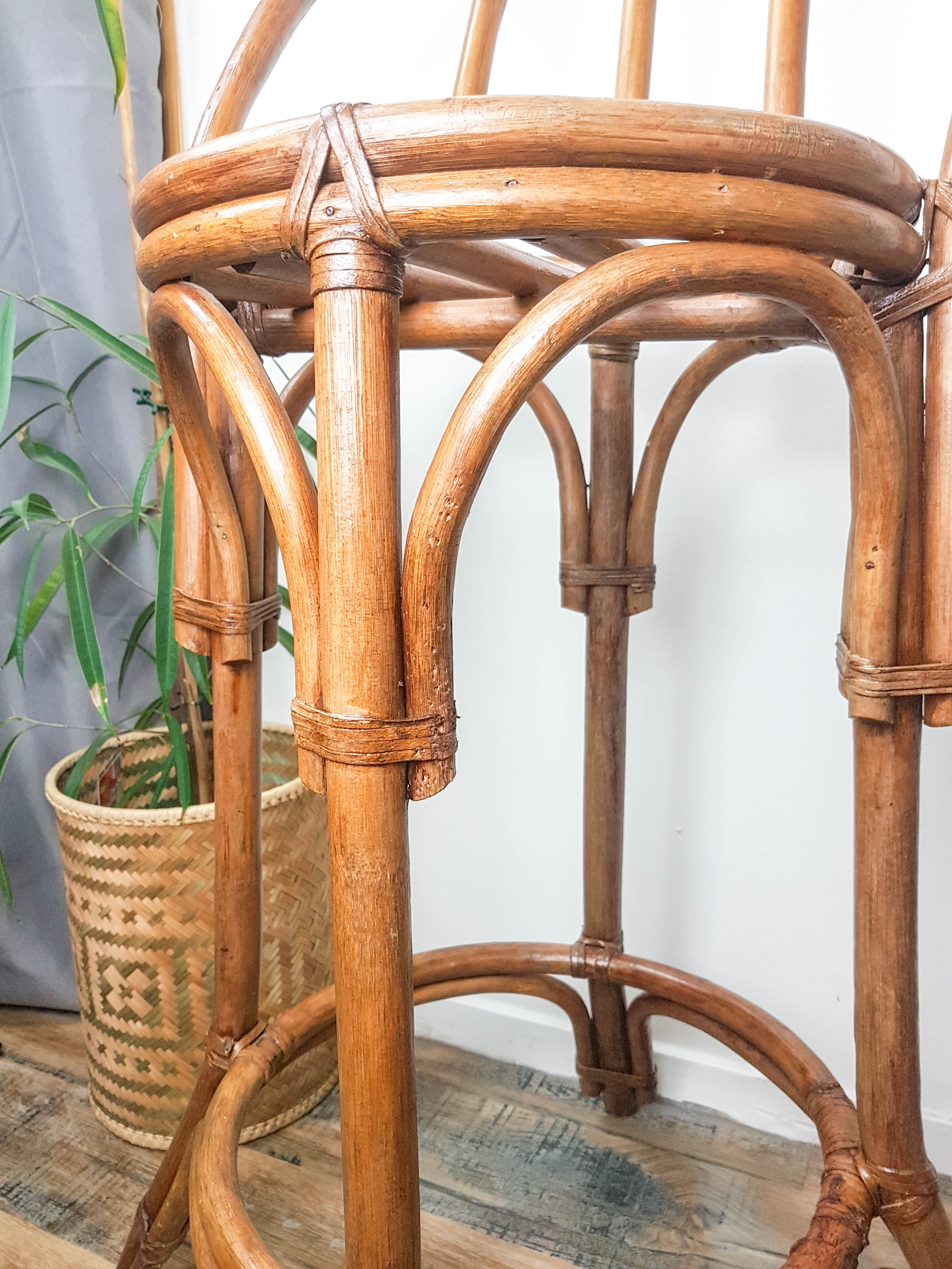 Wooden bistro set dime turned Thonet style