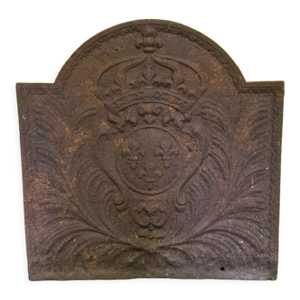 Cast iron fireback with the crowned arms of France