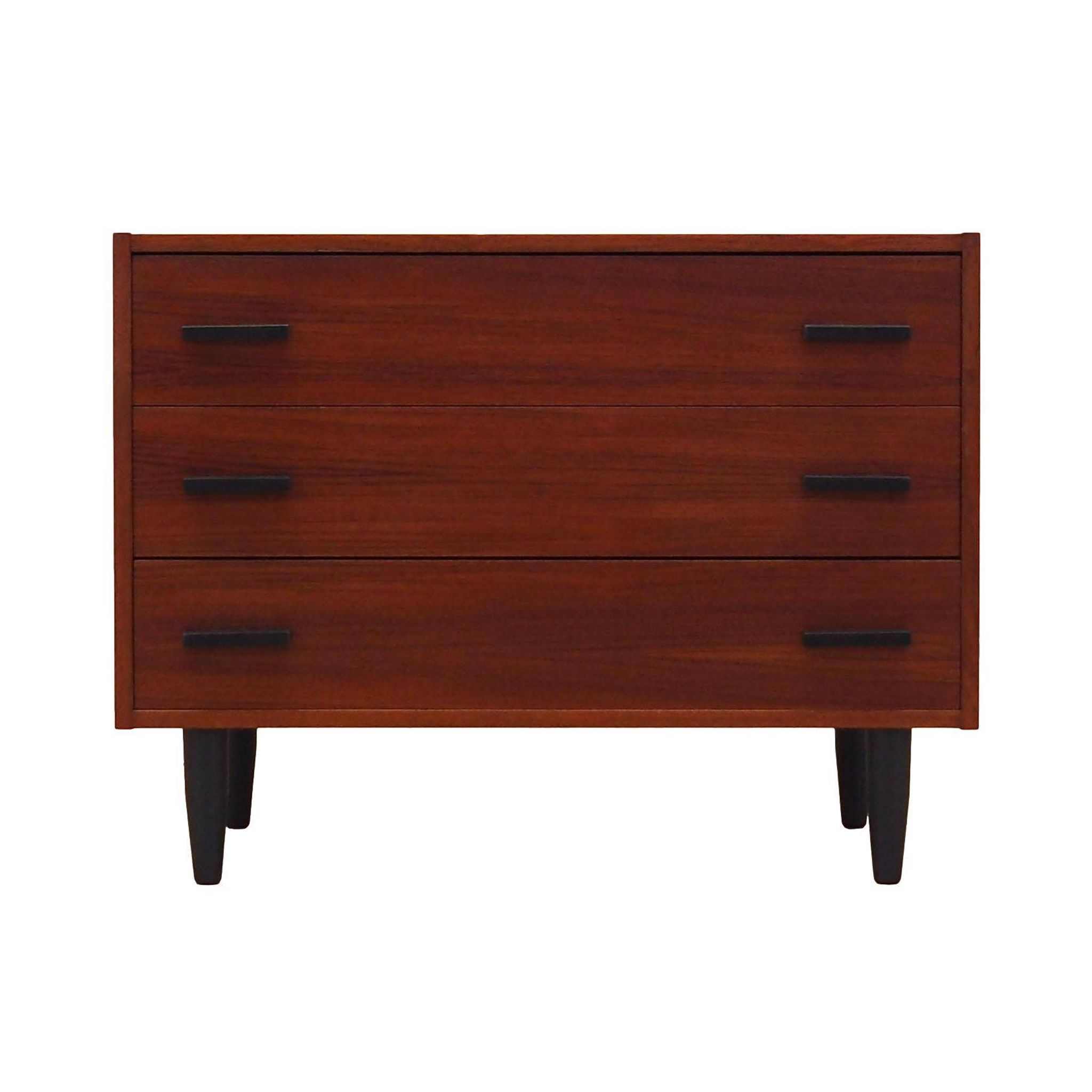 Commode en teck, design danois, années 1980, production : Danemark