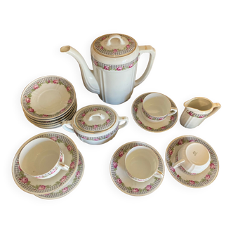 Tea service in porcelain of Limoges