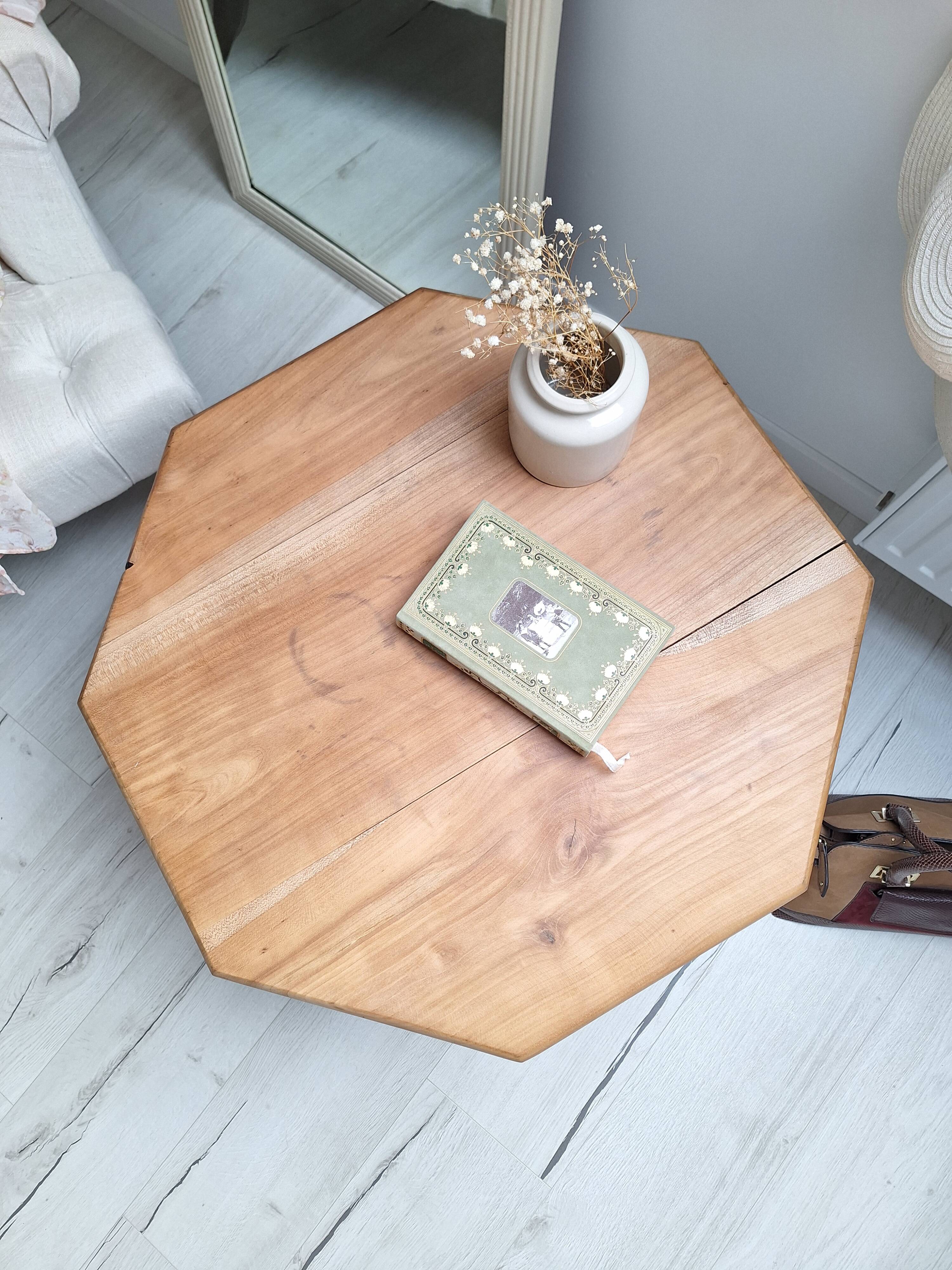 Table basse / bout de canapé / Table d'appoint tripode plateau octogone
